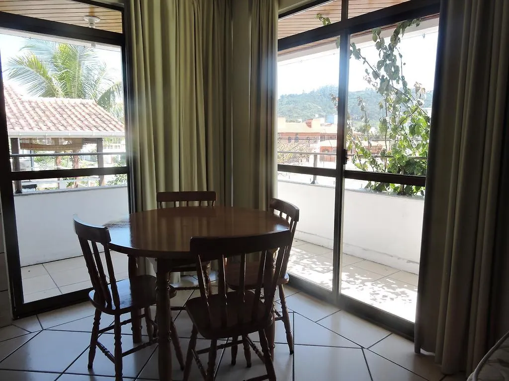 Aparthotel Residencial Baleia Franca Governador Celso Ramos