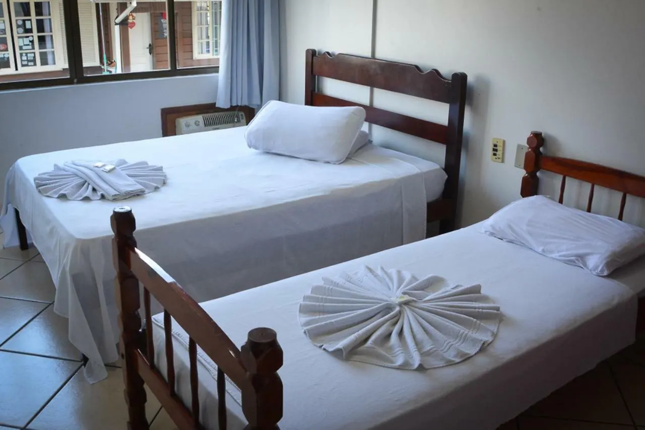 Aparthotel Residencial Baleia Franca Governador Celso Ramos